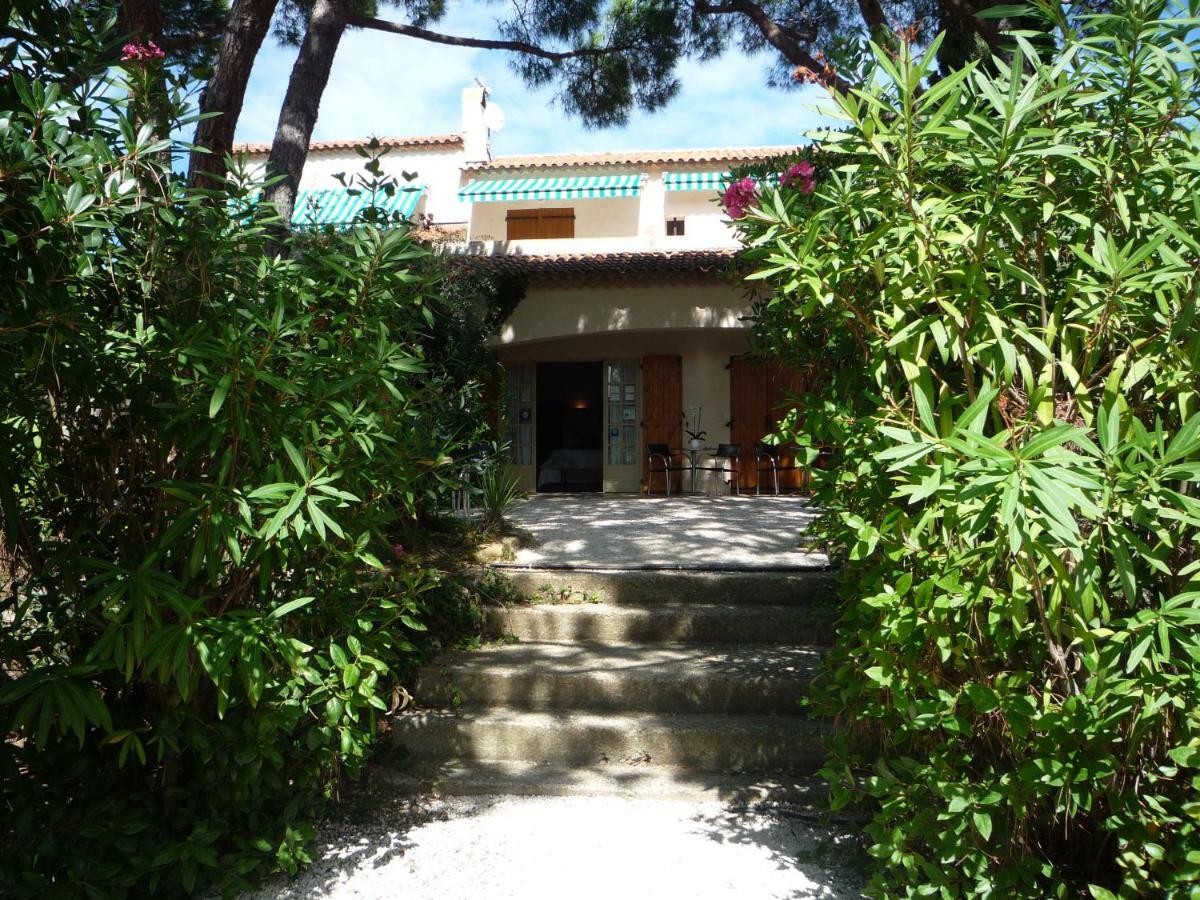 Le Refuge Hotel La Croix-Valmer Exterior photo